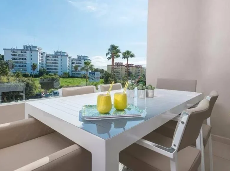 Wohnung 2 Zimmer 100 m² Marbella, Spanien