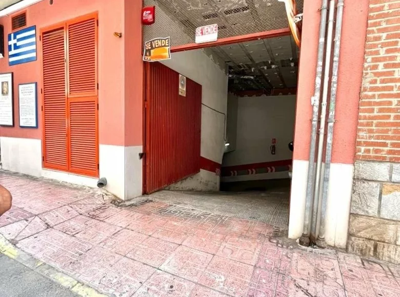 Commercial property 17 m² in Torrevieja, Spain