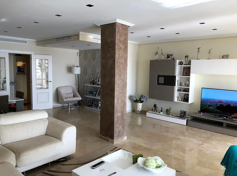 Wohnung 2 Schlafzimmer 170 m² Altea, Spanien