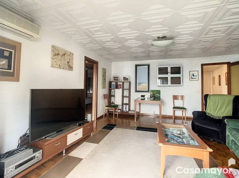 Condo 4 bedrooms 129 m² Alicante, Spain