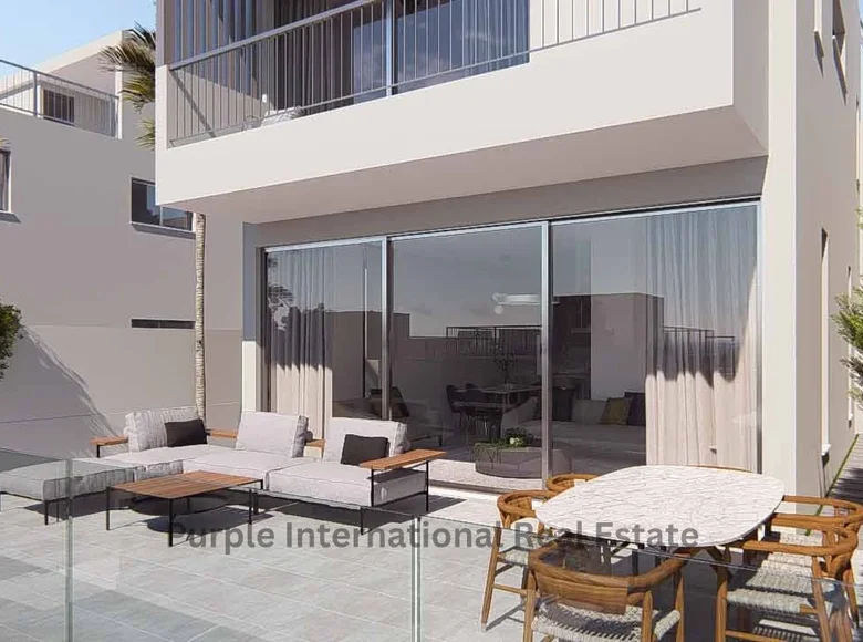3-Schlafzimmer-Villa 285 m² Paphos, Zypern
