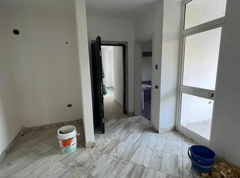 Mieszkanie 2 pokoi 71 m² Durres, Albania