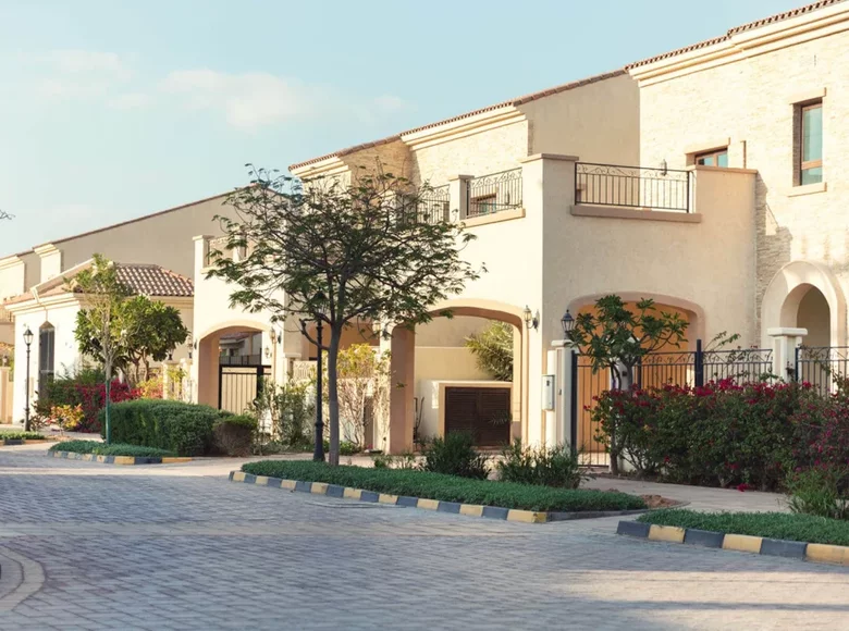 Adosado 4 habitaciones 271 m² Abu Dabi, Emiratos Árabes Unidos