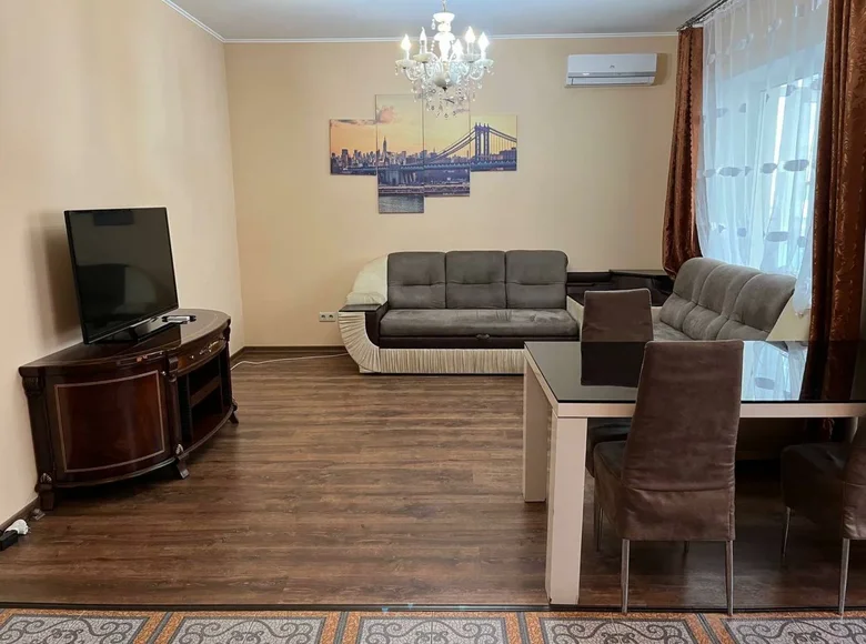 Wohnung 2 Zimmer 54 m² Kyjiw, Ukraine