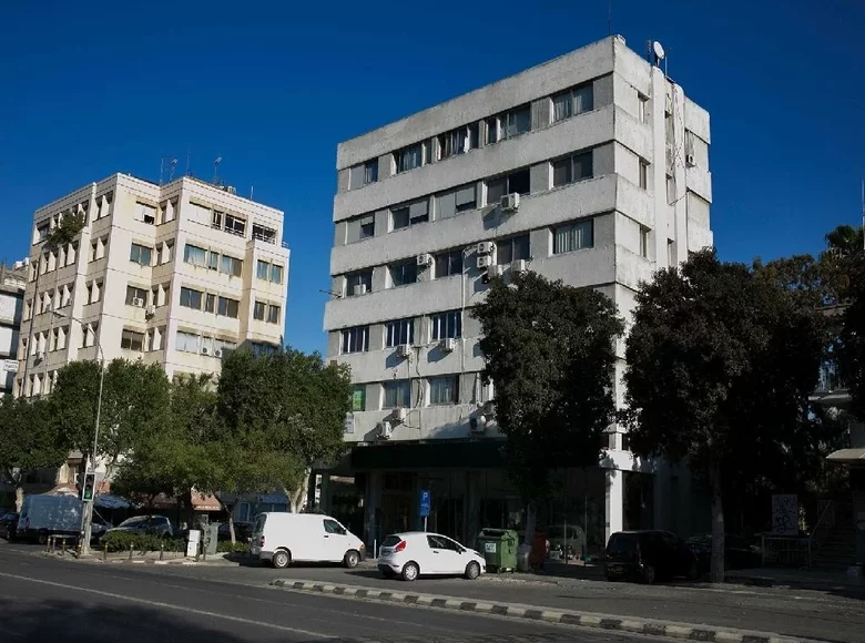 Pomieszczenie biurowe  Lakatamia, Cyprus