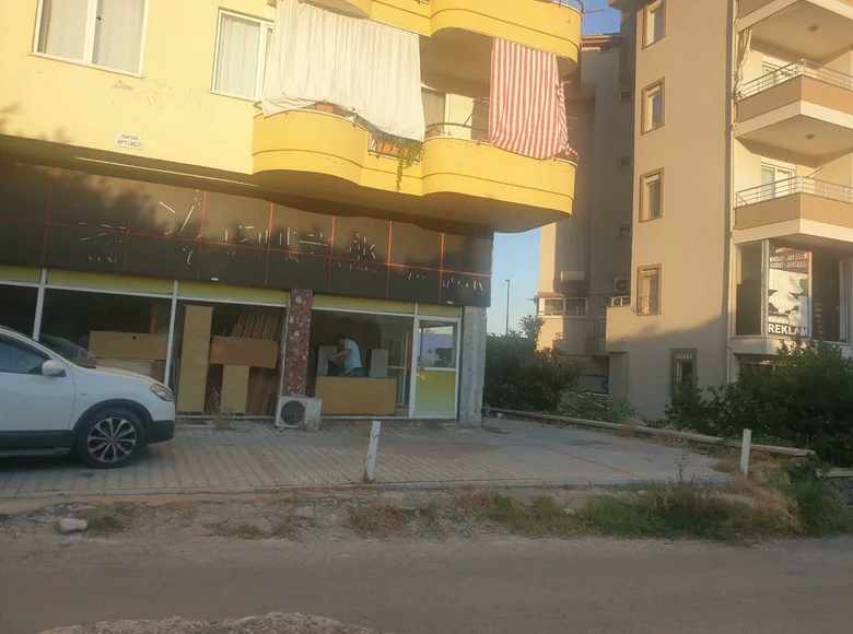 Commercial property 120 m² in Alanya, Turkey