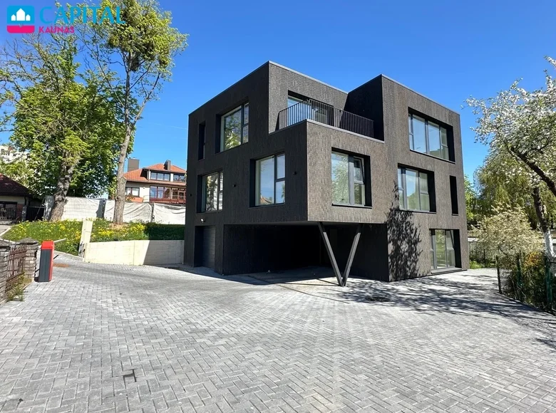 Propriété commerciale 257 m² à Kaunas, Lituanie