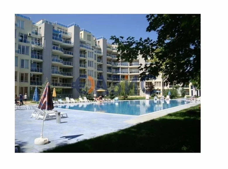 Mieszkanie 2 pokoi 73 m² Ravda, Bułgaria