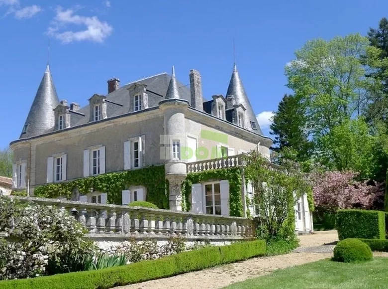 Schloss 750 m² Metropolitanes Frankreich, Frankreich