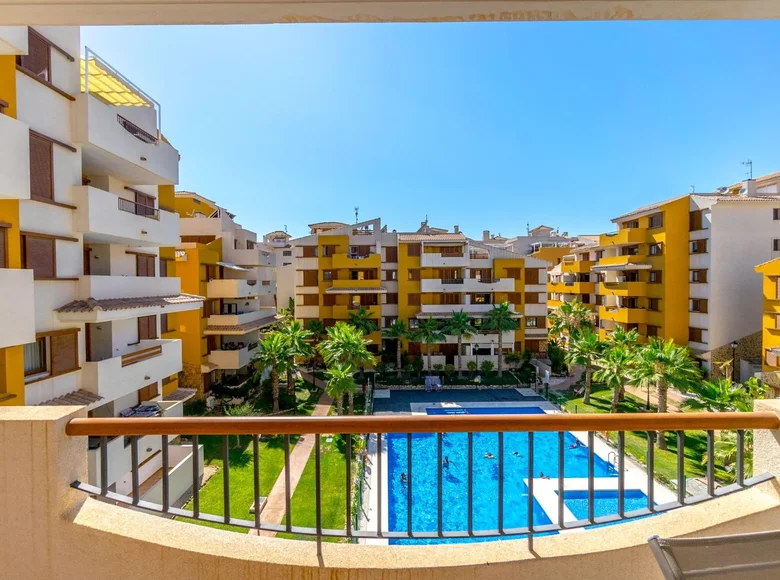 2 bedroom apartment  Torrevieja, Spain