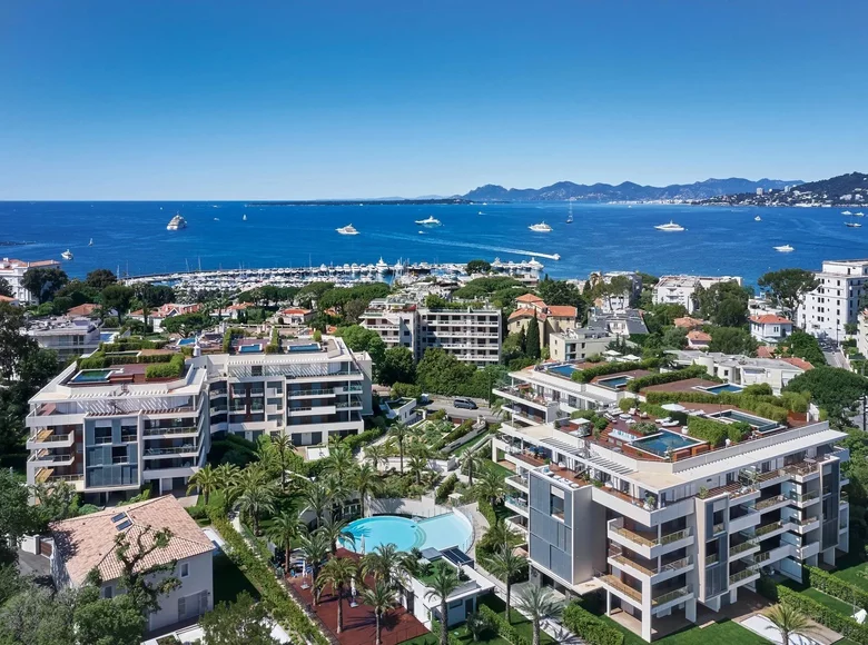 3 bedroom apartment 114 m² Antibes, France