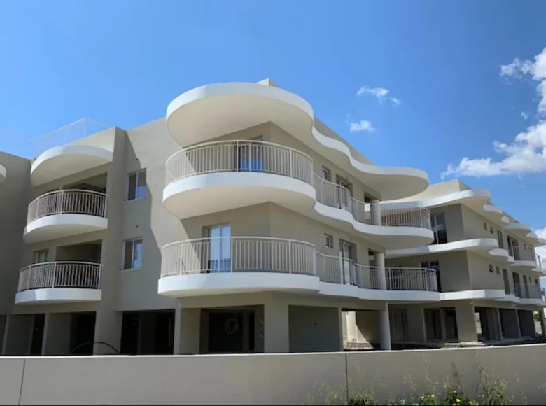 Mieszkanie 3 pokoi 119 m² Meneou, Cyprus