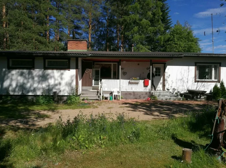 Дом  Карвиа, Финляндия