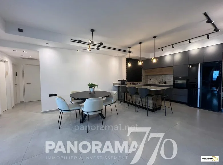 Квартира 4 комнаты 120 м² Ашкелон, Израиль