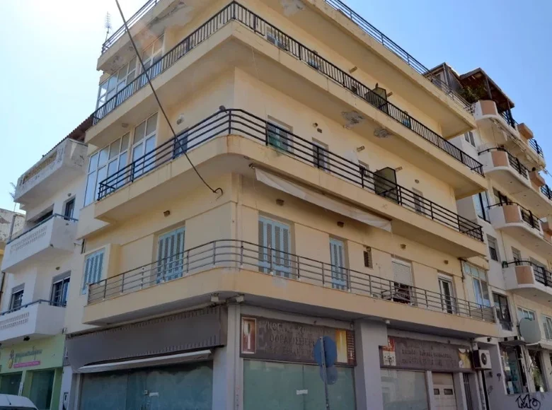 Commercial property 780 m² in Amoudara, Greece