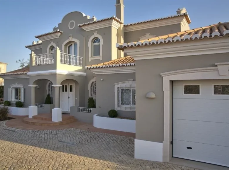 Villa de 4 habitaciones 358 m² Carvoeiro, Portugal