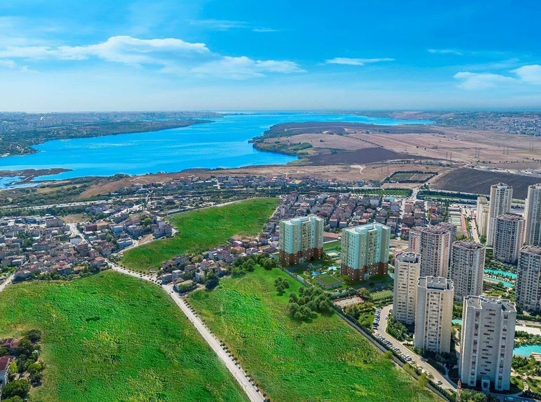 Квартира 4 комнаты 144 м² Авджылар, Турция