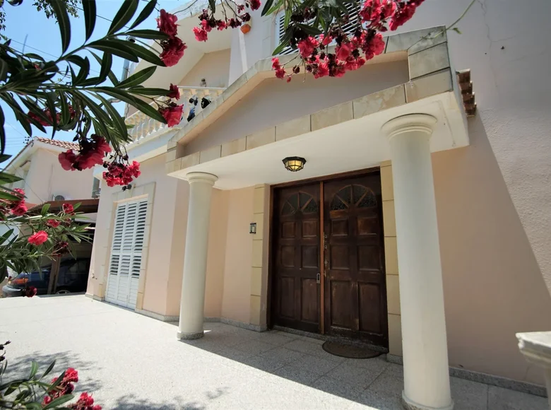Maison 5 chambres 380 m² Demos Agiou Athanasiou, Chypre