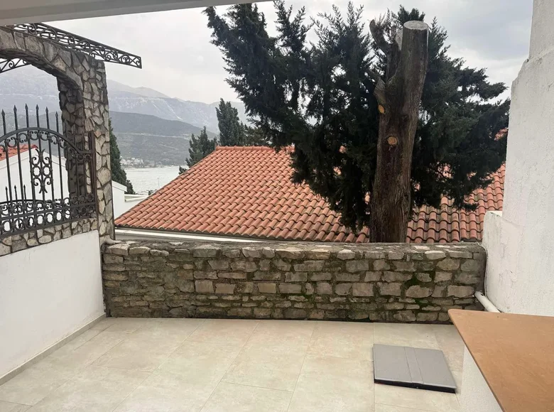 Wohnung 1 Schlafzimmer 45 m² Budva, Montenegro