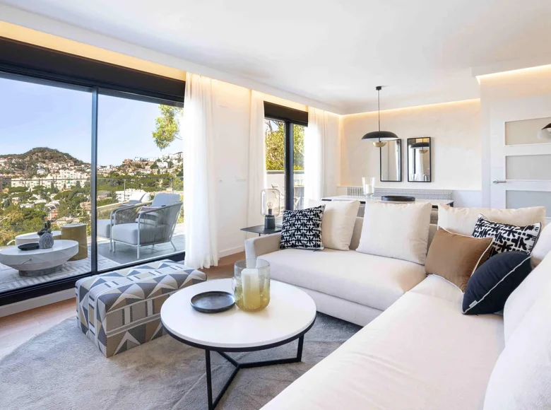 Bungalow 4 bedrooms 160 m² Malaga, Spain