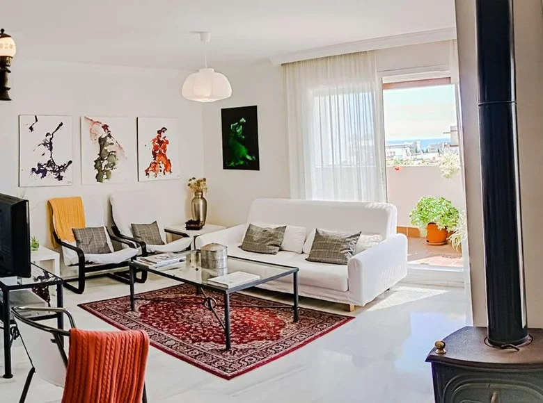 3 bedroom apartment 195 m² Marbella, Spain