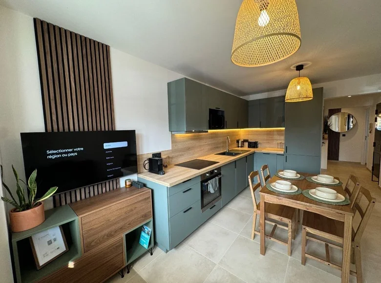 3 bedroom apartment 58 m² Nice, France