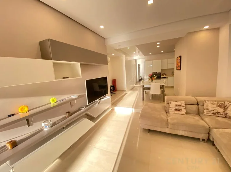 Appartement 4 chambres 158 m² Golem, Albanie