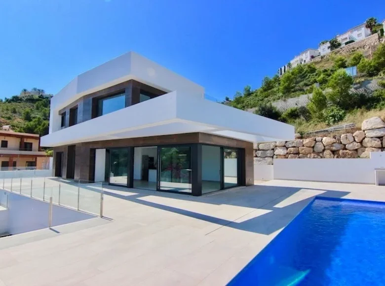 3 bedroom villa 487 m² Denia, Spain
