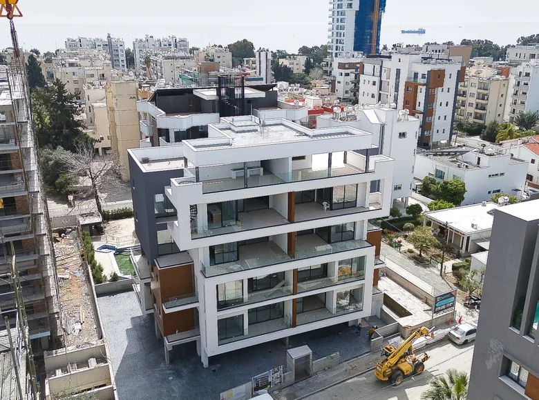 1 bedroom apartment 62 m² Germasogeia, Cyprus