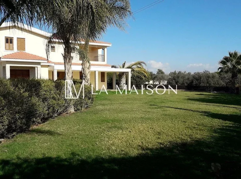 4 bedroom house 474 m² Nicosia District, Cyprus