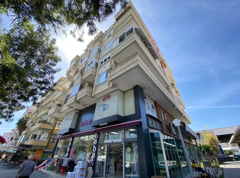 Mieszkanie 3 pokoi 120 m² Alanya, Turcja