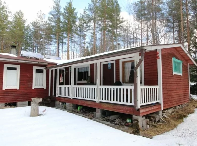 Dom wolnostojący 2 pokoi 38 m² Southern Savonia, Finlandia