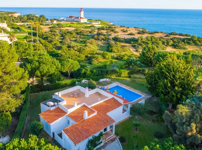 villa de 3 chambres 148 m² Carvoeiro, Portugal