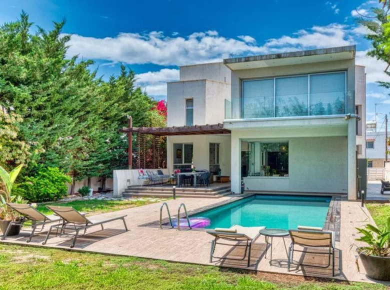 Villa de 4 habitaciones 370 m² Aradhippou, Chipre
