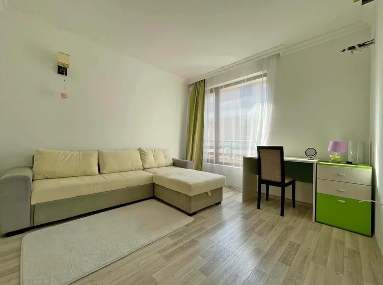 Квартира 2 комнаты 61 м² Святой Влас, Болгария