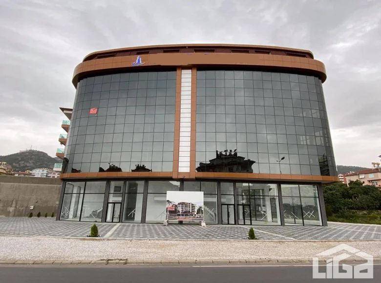 Commercial property 150 m² in Alanya, Turkey