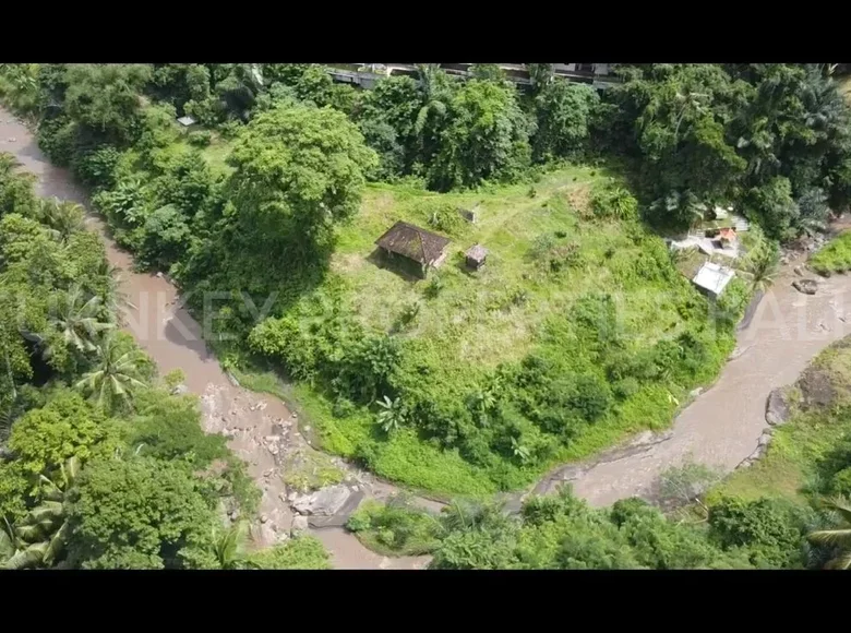 Земельные участки  Ubud, Индонезия