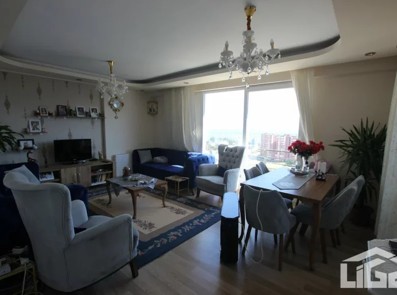 Wohnung 4 Zimmer 180 m² Mersin, Türkei