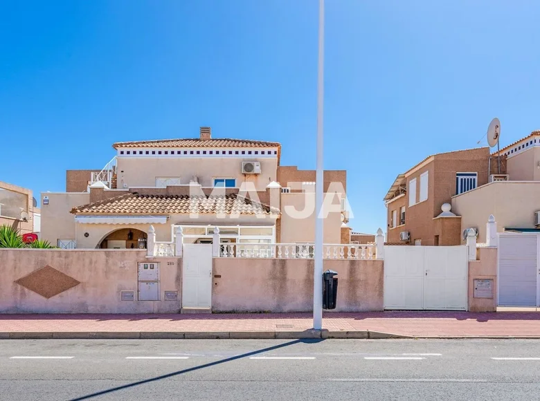 2 bedroom house 97 m² Torrevieja, Spain