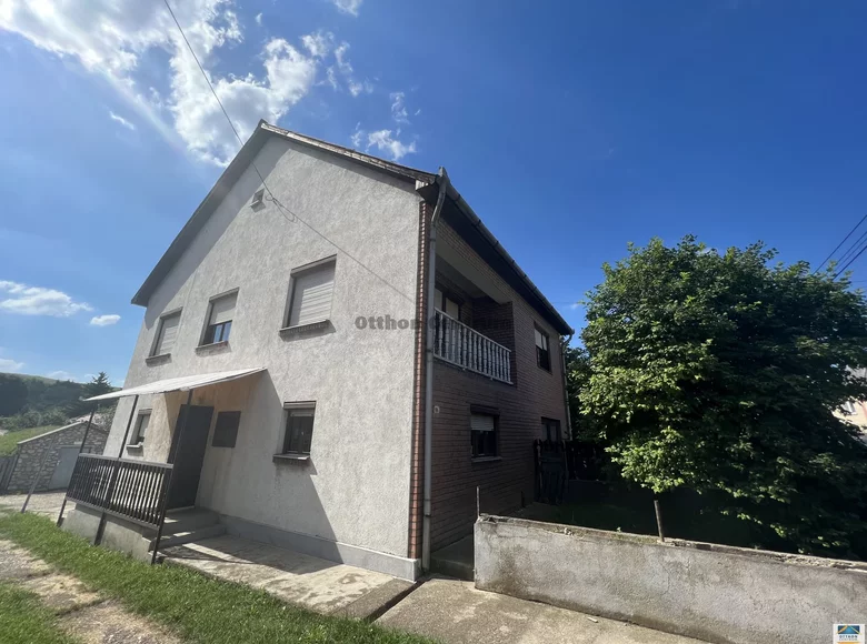 Haus 3 Zimmer 160 m² Izsofalva, Ungarn