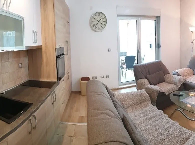 Appartement 1 chambre 56 m² Dobrota, Monténégro