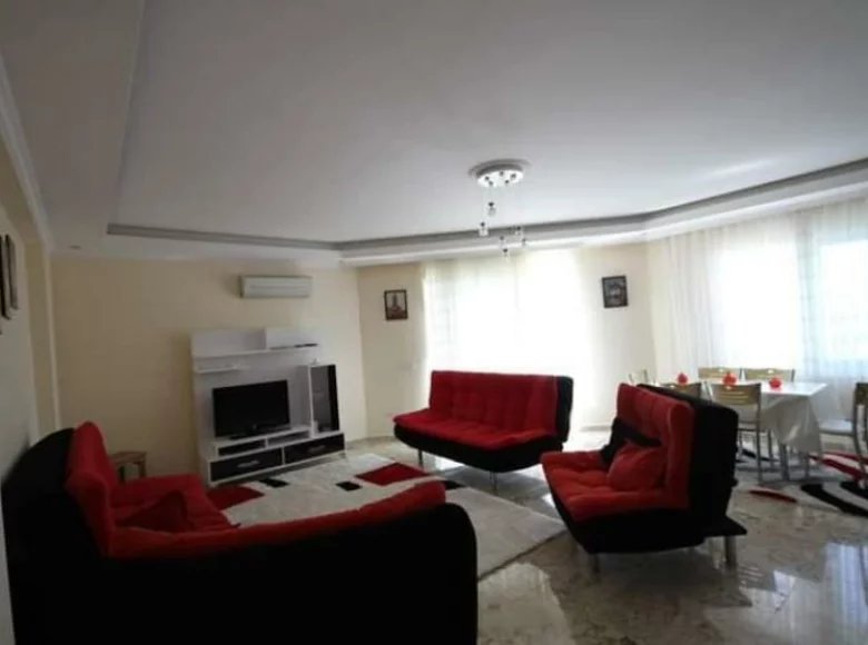Mieszkanie 4 pokoi 110 m² Yaylali, Turcja