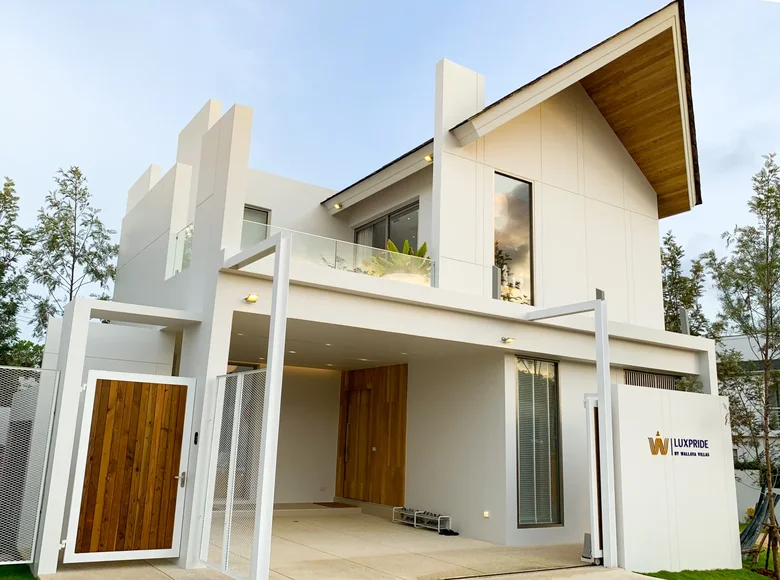 Villa de tres dormitorios 400 m² Pattaya City, Tailandia
