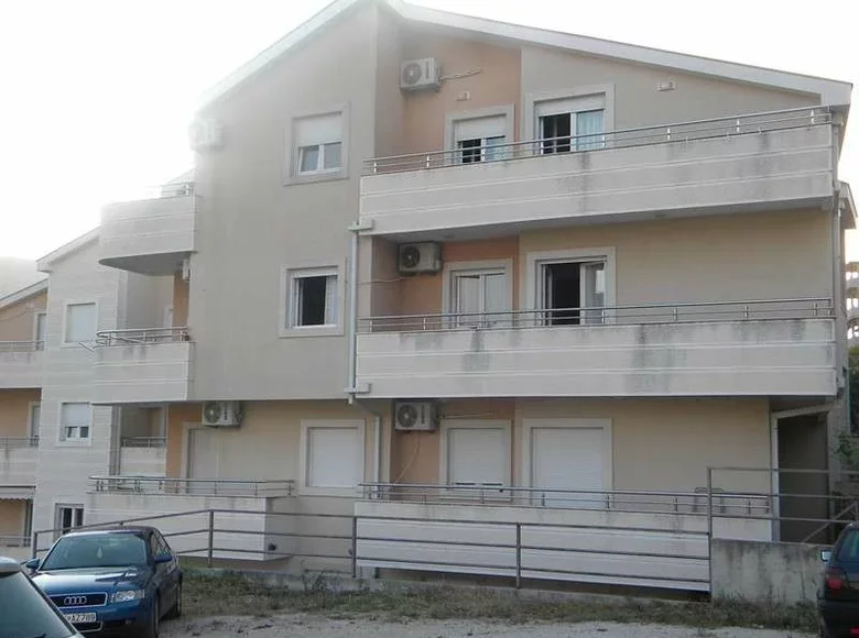 2 room apartment 48 m² Igalo, Montenegro