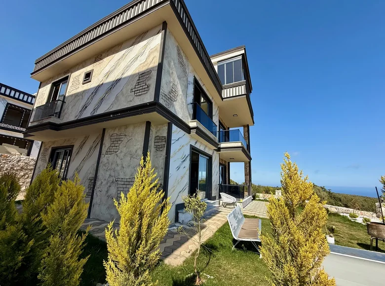 Willa 6 pokojów 280 m² Mezitli, Turcja