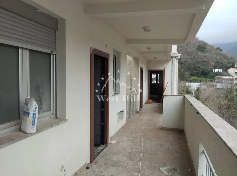 Apartamento 2 habitaciones 57 m² Becici, Montenegro