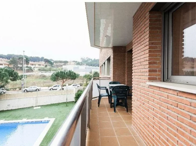 2 bedroom apartment 72 m² Lloret de Mar, Spain