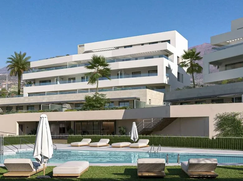3 bedroom apartment 132 m² Estepona, Spain