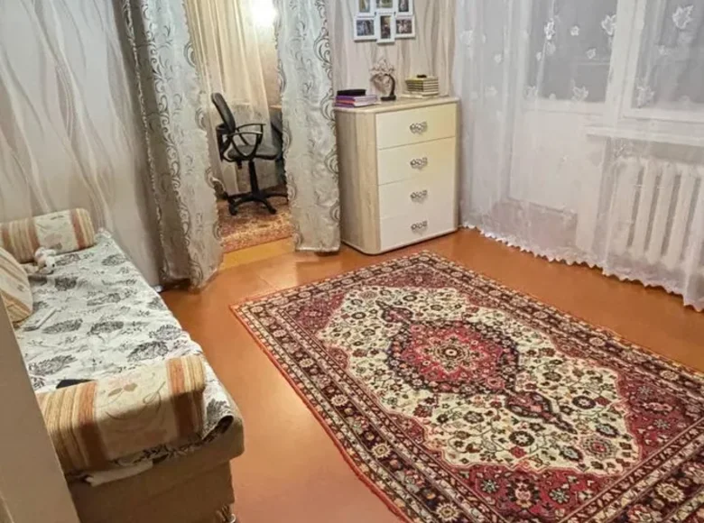 Wohnung 1 zimmer 45 m² Kommunar, Weißrussland