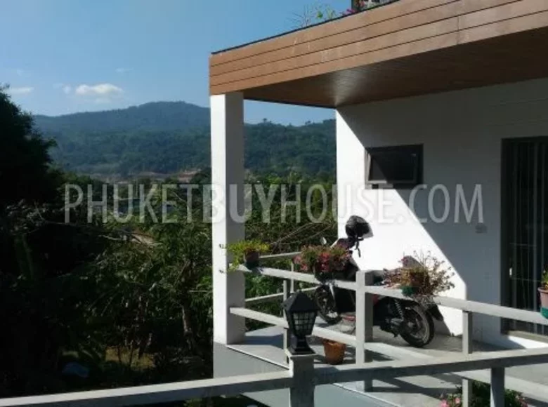 3-Schlafzimmer-Villa 250 m² Phuket, Thailand